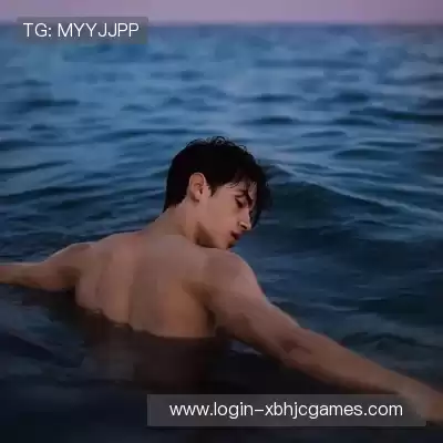 劳麟非